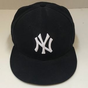 Yankee's Men's Baseball Hat